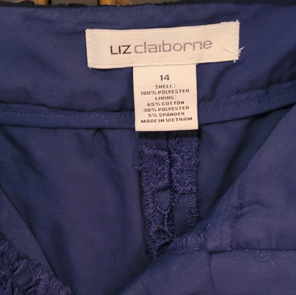 Liz Claiborne 2 PC sleeveless suit, lace overlay, sz. 14, navy - Picture 9 of 10